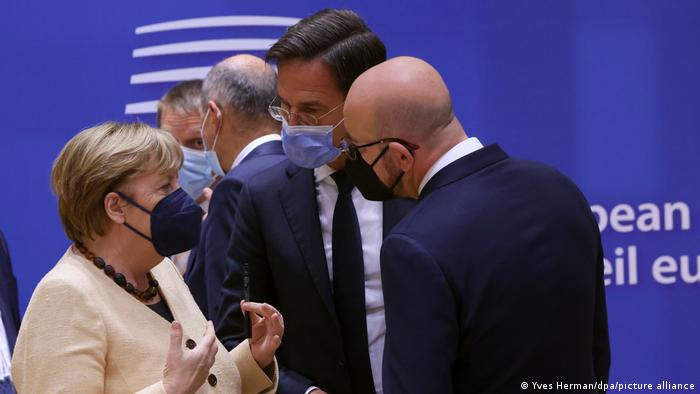 Brüssel Merkel bei Gipfel der EU-Staats- und Regierungschefs