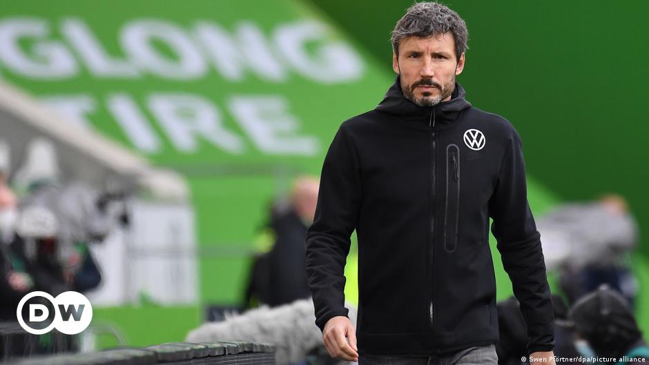 Wolfsburg entlässt Trainer Mark van Bommel |  Europa aktuell |  DW