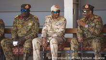 بعد رفع حالة الطوارئ في السودان.. ما فرص عودة الديمقراطية؟