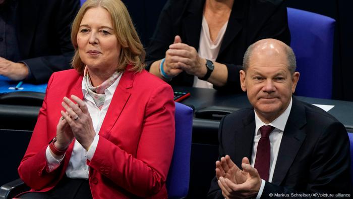 Welche Kauffaktoren es vorm Kauf die German parliament zu beachten gilt!