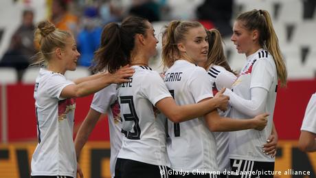 Germany back at clinical best as they thrash Israel