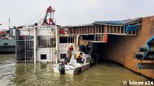  A Ro-Ro ferry carrying several vehicles has capsized in the Padma River in Manikganj on 27 October, 2021 via Faisal Ahmed
Copyright: bdnews24.com