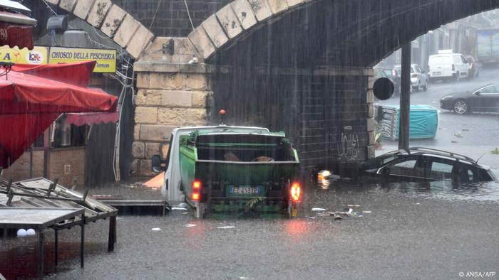 Sizilien Catania Überschwemmungen nach Unwettern