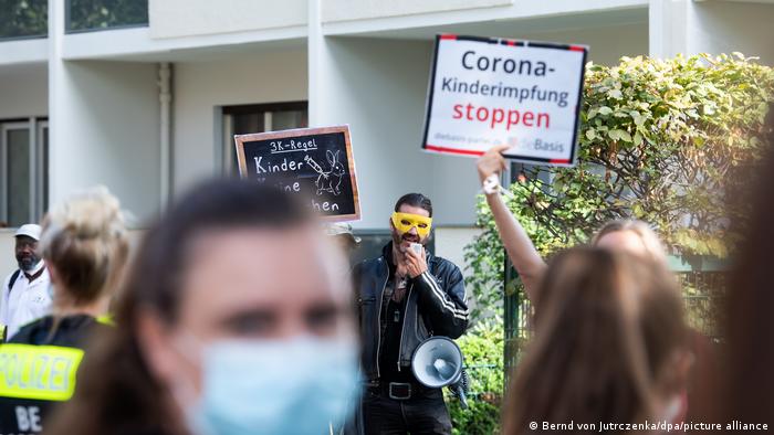 Deutschland | Protest von Impfgegnern im September in Berlin 