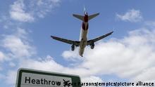 Βρετανία: Ακριβές πτήσεις, ταλαιπωρία στα αεροδρόμια 
