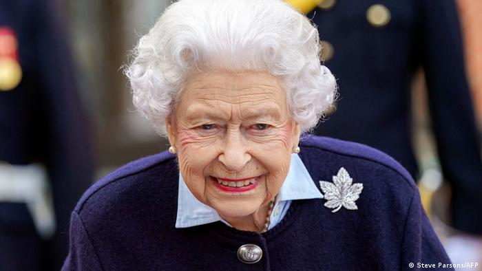 Palast: Ärzte empfehlen Queen Elizabeth zwei Wochen Ruhe