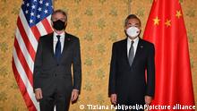 去年10月31日在罗马20国集团会议期间，美国国务卿布林肯与中国外长王毅举行了会晤。