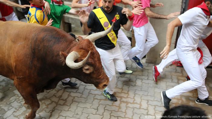 Fiesta de San Fermín en Pamplona - Corrida de toros
