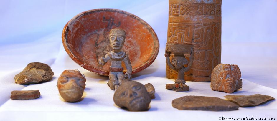 Objetos maias de mais de mil anos jaziam esquecidos num porão do leste da Alemanha