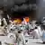 Kerumunan massa yang terkena ledakan bom di Quetta, Pakistan, Jumat (03/09).