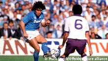 10/5/1987 Serie A Football. Napoli v Fiorentina. Diego Maradona plays the ball through the Fiorentina defence. Photo: Mark Leech / Offside