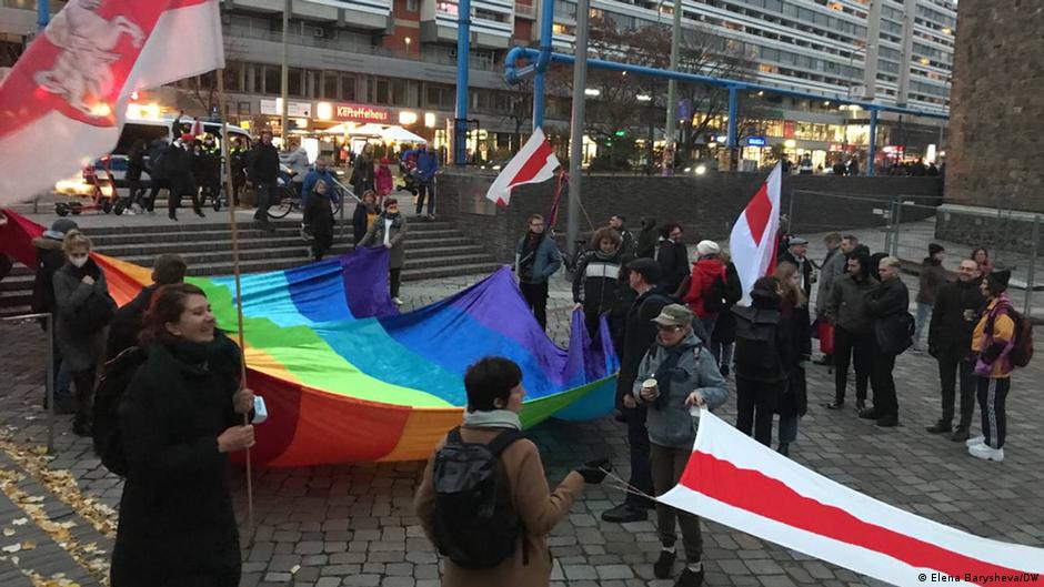 В Беларуси запретили "пропаганду ЛГБТ"и чайлдфри