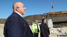 Boyko Borissov, ehemaliger bulgarischer Premierminister, während Inspektionen von Teilstücken der bulgarischen Autobahn „Hemus“.