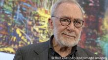 Werke von Gerhard Richter, die teils noch nie oeffentlich zu sehen waren, praesentiert das Potsdamer Museum Barberini ab Samstag (30.06.18). Foto: Gerhard Richter beim Pressegespraech am 28.06.18. Unter dem Titel Gerhard Richter. Abstraktion werden 92 Gemaelde aus internationalen und privaten Sammlungen gezeigt. Der 86-jaehrige Maler zaehlt zu den bedeutendsten deutschen Gegenwartskuenstlern. Seine Werke erzielen auf dem Kunstmarkt Hoechstpreise. (Siehe epd-Meldung und Bericht vom 28.06.18) Museum Barberini zeigt Gerhard Richter: Abstraktion *** Works by Gerhard Richter, some of which have never been seen in public, will be presented by the Potsdam Museum Potsdamer as of Saturday 30 06 18 Photo Gerhard Richter at the press conference on 28 06 18 Under the title Gerhard Richter Abstraction, 92 paintings from international and private c Copyright: epd-bild/RolfxZoellner