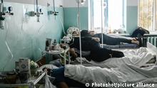 ZAPORIZHZHIA, UKRAINE - OCTOBER 25, 2021 - Patients are pictured in a COVID-19 intensive care unit of the Zaporizhzhia Regional Infectious Diseases Hospital, Zaporizhzhia, southeastern Ukraine., Credit:Dmytro Smolyenko / Avalon