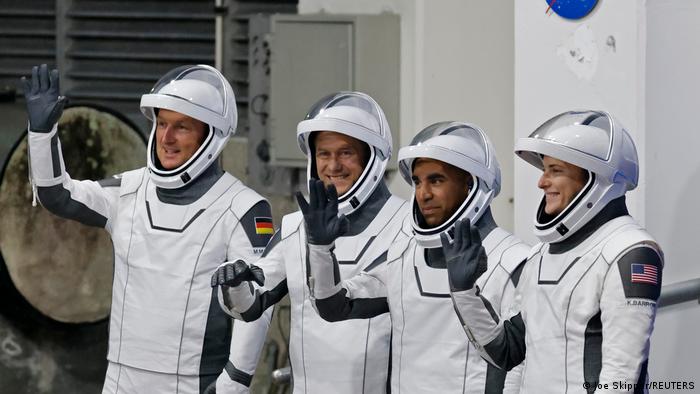 Alman astronot Matthias Maurer, NASA'dan Thomas Marshburn, Raja Chari ve Kayla Barron 