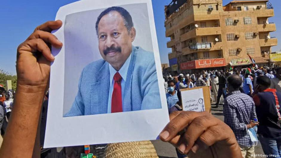 Gestürzter Premier Hamdok kann wieder regieren