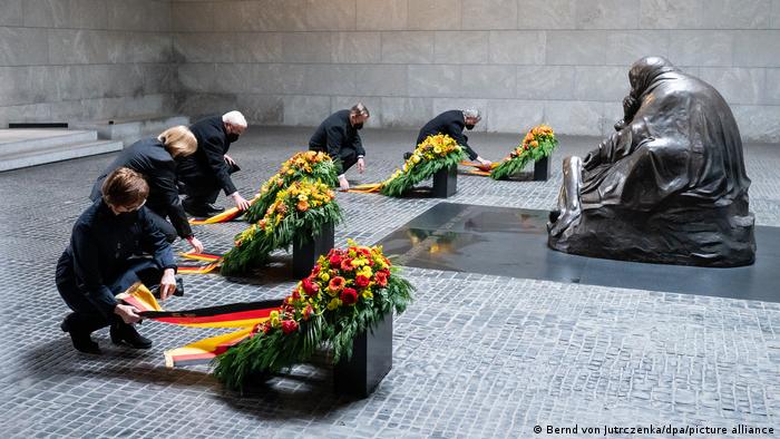 Volkstrauertag - Gedenken in Berlin