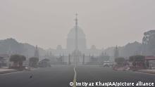 NEW DELHI, INDIA - NOVEMBER 04 : A View of the Presidential palace amid smoggy weather ahead of the Hindu festival of Diwali celebrations, in New Delhi on India November 4, 2021. Imtiyaz Khan / Anadolu Agency