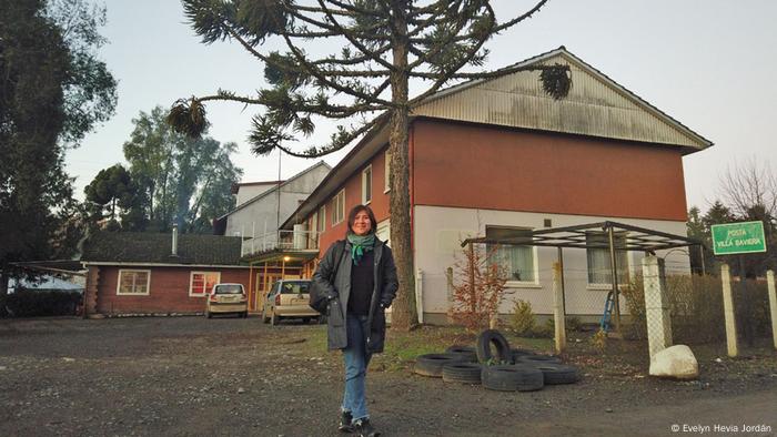 Evelyn Hevia y el hospital de la colonia