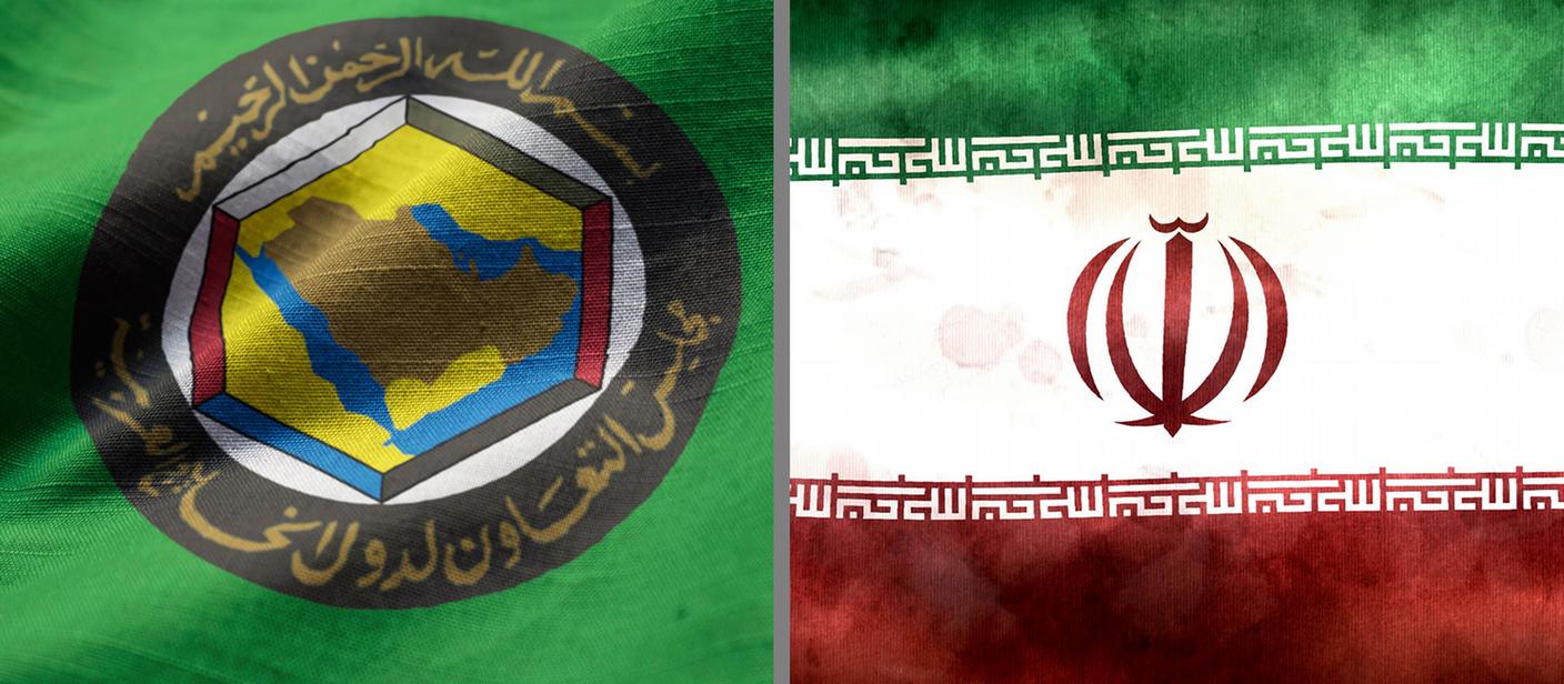 Bildkombo Logo GCC und Flagge Iran