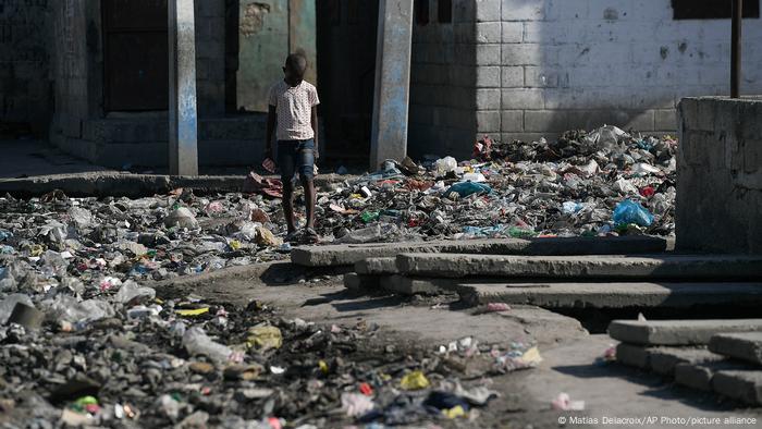 Violência de gangues deixa quase 200 mortos no Haiti