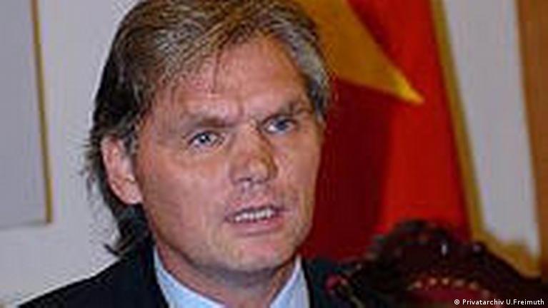 Hüne von Hanoi DW 09.09.2010