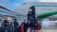 Erster Rückflug mit Migranten von Minsk in den Irak
