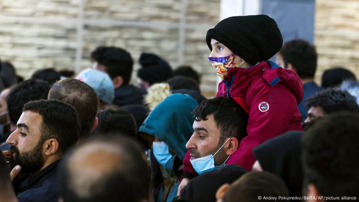Insgesamt 431 Migranten warteten im Flughafen der belarussischen Hauptstadt auf den Flug mit Iraqi Airways Insgesamt 431 Migranten warteten im Flughafen der belarussischen Hauptstadt auf den Flug mit Iraqi Airways