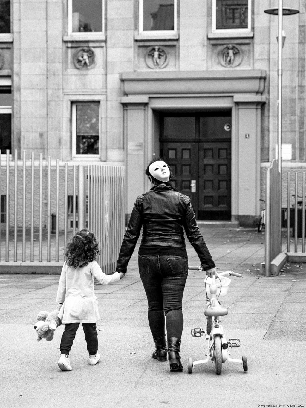 Sex mothers in Mannheim in Mothers Tickets