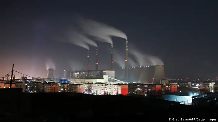 China Klima l Kohleindustrie, Kraftwerk in Zhangjiakou, Hebei Provinz