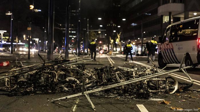 Protestolar sonrasında Rotterdam'ın merkezi