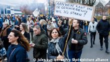 Avrupa ülkelerinde korona protestoları