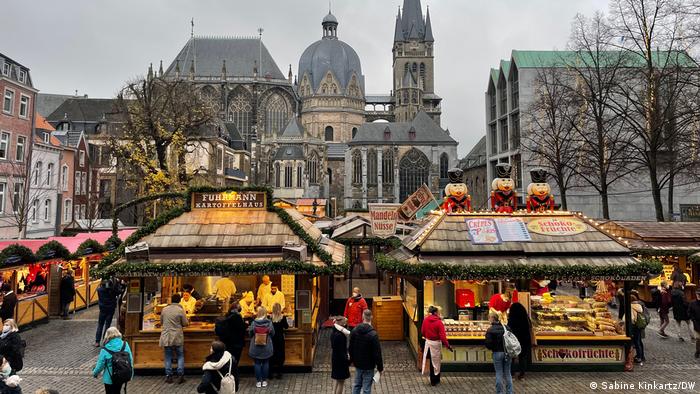 Almanya'da her yıl geleneksel olarak kurulan Noel pazarları bu yıl Bavyera'da iptal edildi