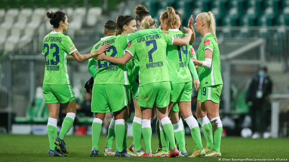 Women′s Bundesliga title race goes mainstream | Sports | German football and major international sports news | DW - Vimarsana News