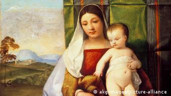 Мария с младенцем Тициана