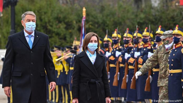Președinta Republicii Moldova, Maia Sandu, alături de președintele României, Klaus Iohannis