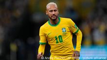 Brazil's Neymar gestures during a qualifying soccer match against Colombia for the FIFA World Cup Qatar 2022 at Neo Quimica Arena stadium in Sao Paulo, Brazil, Thursday, Nov.11, 2021. (AP Photo/Andre Penner)