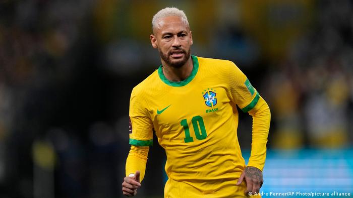 Neymar Jr. enfundado en la canarinha