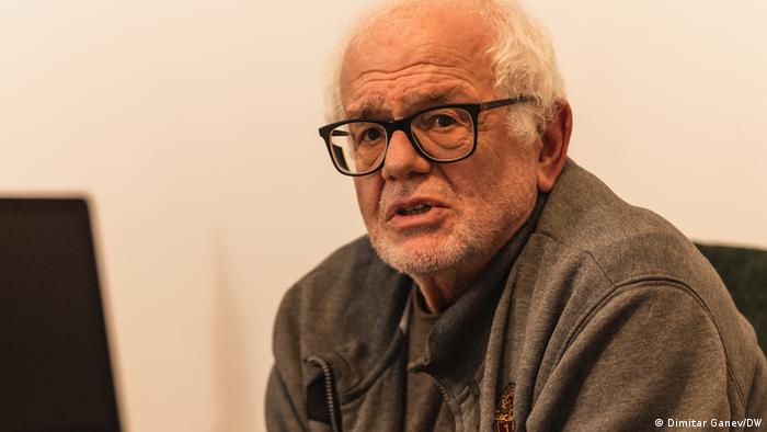 Онези, които отхвърлят съществуването на коронавируса, изпитват неосъзнат срам и