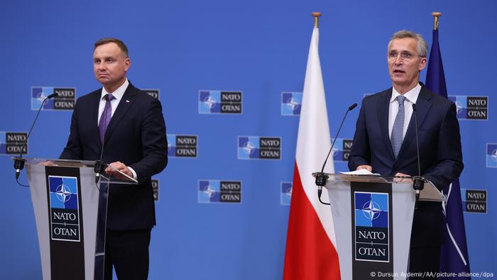 Polonya Cumhurbaşkanı Andrzej Duda ve NATO Genel Sekreteri Jens Stoltenberg (Arşiv)