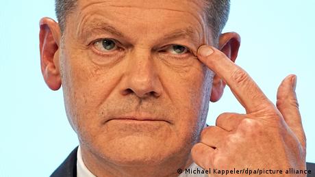 Той е най вероятният следващ канцлер на Германия Олаф Шолц притежава