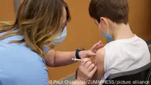 هل يجب تطعيم الأطفال الصغار ضد كورونا؟