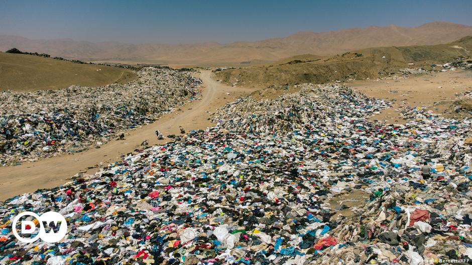 Chile: Almacén de ropa usada en el desierto |  Global 3000 – Proyecto de Globalización |  DW