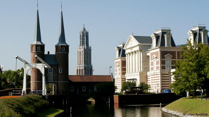 Huis Ten Bosch es impresionante por su fiel representación de un pueblo tradicional neerlandés