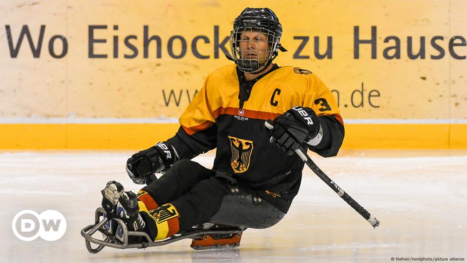Ľadový hokej: rýchlosť a štýl s hokejkou a čepeľou |  Šport |  Nemecké futbalové správy a najdôležitejšie medzinárodné športové správy |  DW