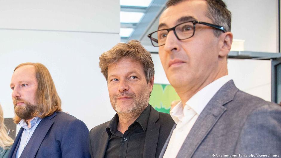 Germany′s Green Party sees old divisions flare up | Germany | News and in-depth reporting from Berlin and beyond | DW - Vimarsana News
