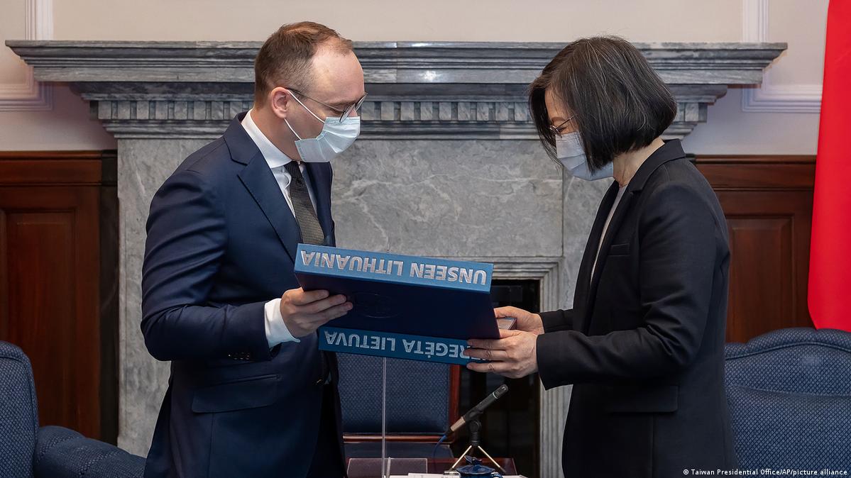 Mengapa Negara Kecil Lituania Berani Menentang Politik Cina? – DW – 15.12.2021