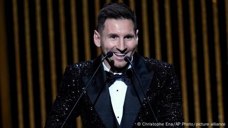 <div>Lionel Messi wins seventh career Ballon d'Or award</div>