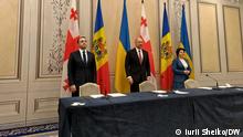 30.11.2021, Brüssel, Belgien, Ministerpräsidenten der Länder von Assoziierten Trio - Ukraine, Georgien, Moldova - in Brüssel. Von links nach rechts: Irakli Garibashvili, Denys Shmyhal, Natalia Gavrilita.